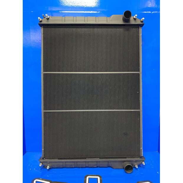 Radiator - Aluminum Freightliner Used-43317560
