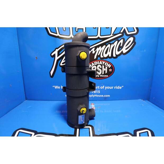 Oil Cooler Freightliner Used-43318241