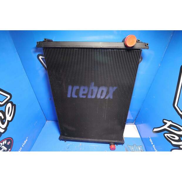 Radiator - Aluminum فريتلاينر مستعملة-43318323