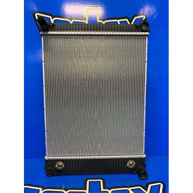 Radiator-PTR Freightliner Used-43318520