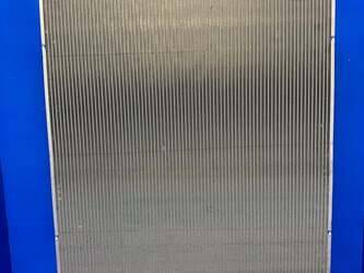 صورة ل قطع غيار Radiator-PTR فريتلاينر مستعملة
