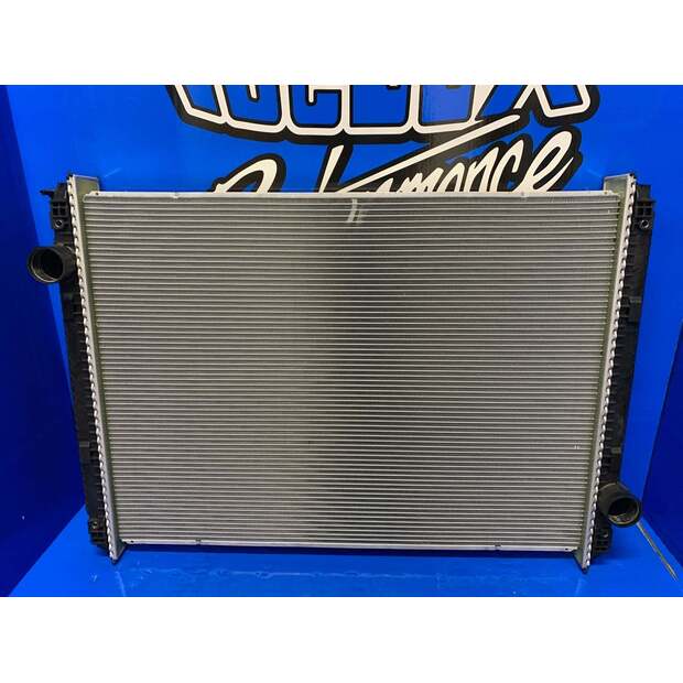 Radiator-PTR Freightliner Used-43319087