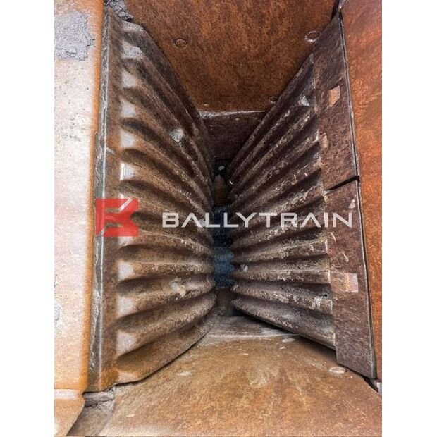 2005 EXTEC C12-43325640