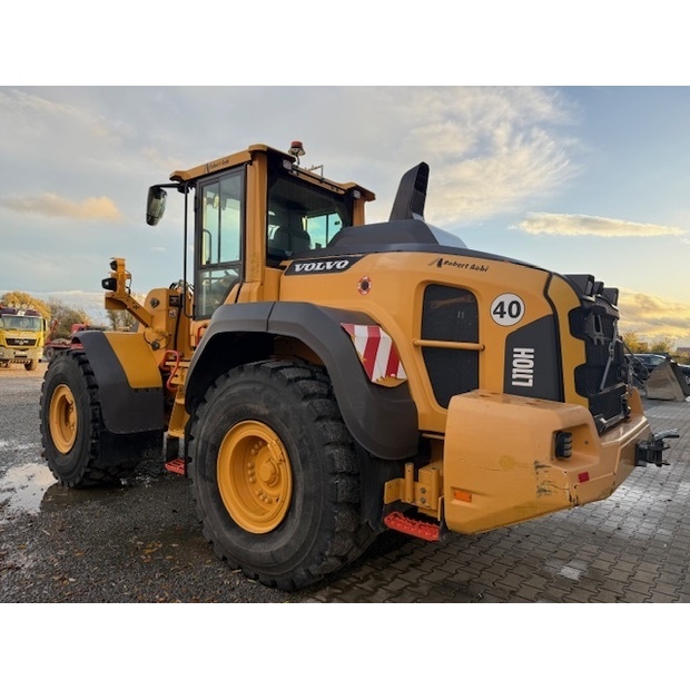 2018 Volvo L110H-43325976