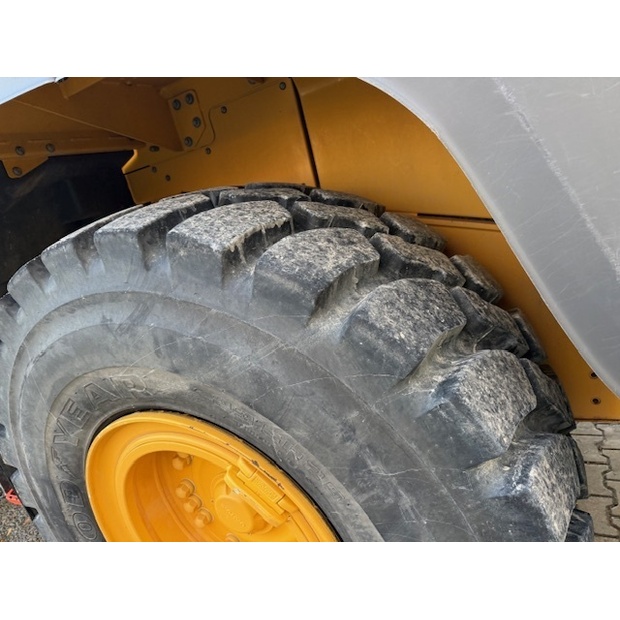 2018 Volvo L110H-43325983