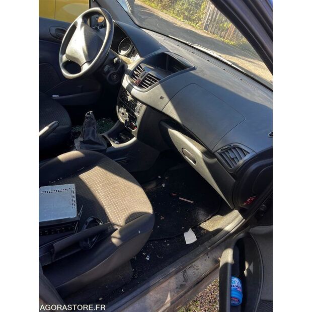 2009 Peugeot 206-43334125