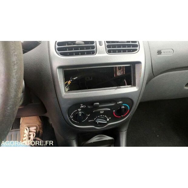 2006 Peugeot 206-43335780