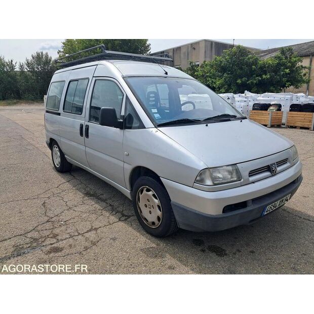 2002 بيجو Expert-43336163