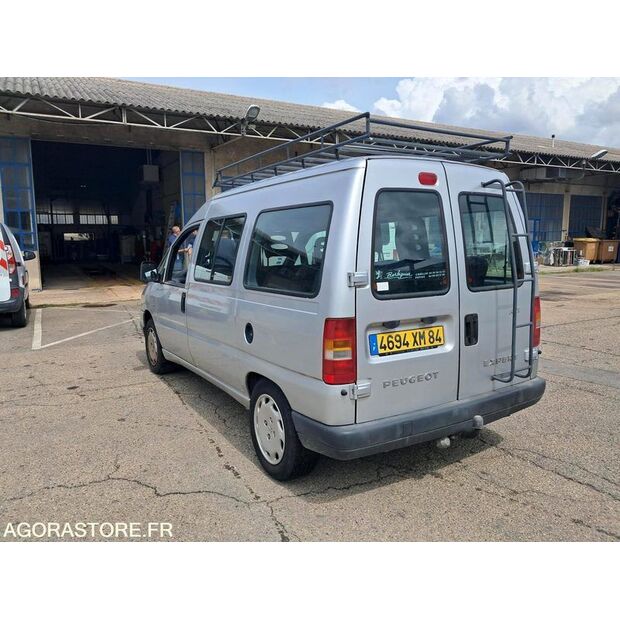 2002 بيجو Expert-43336165