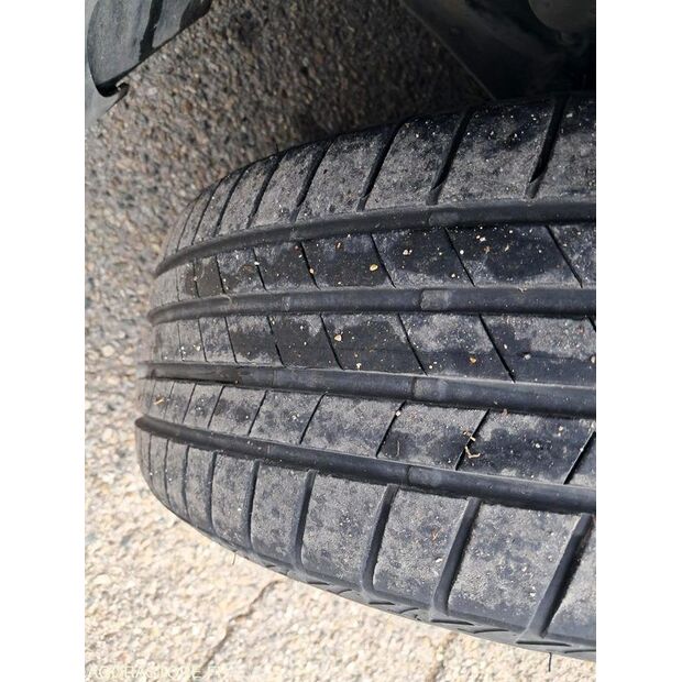 2002 بيجو Expert-43336167