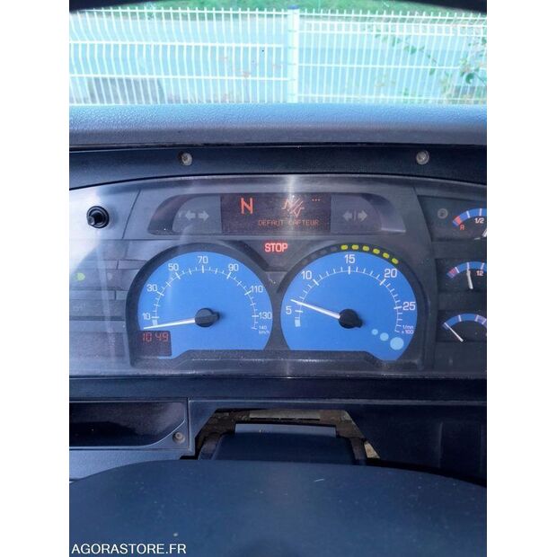 2002 Renault PREMIUM-43336217