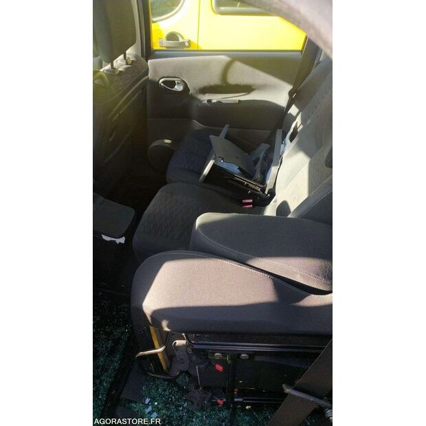 2007 Renault Megane-43336403