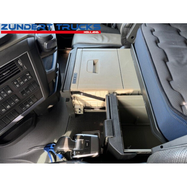 2021 فولفو FH500-43337654