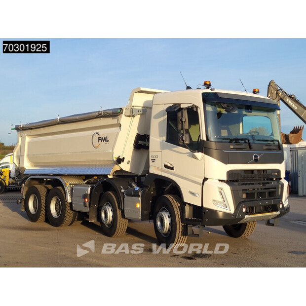 2025 فولفو FMX 500-43337918