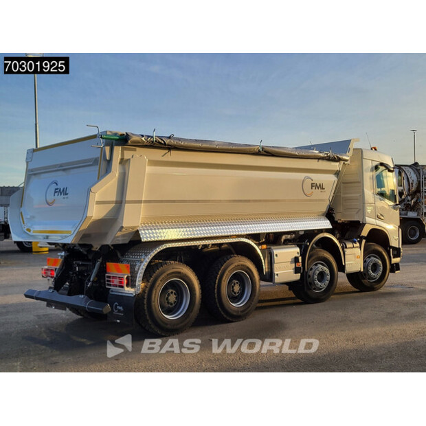 2025 فولفو FMX 500-43337919