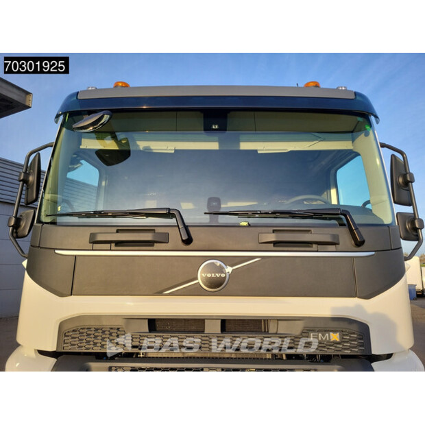 2025 فولفو FMX 500-43337921