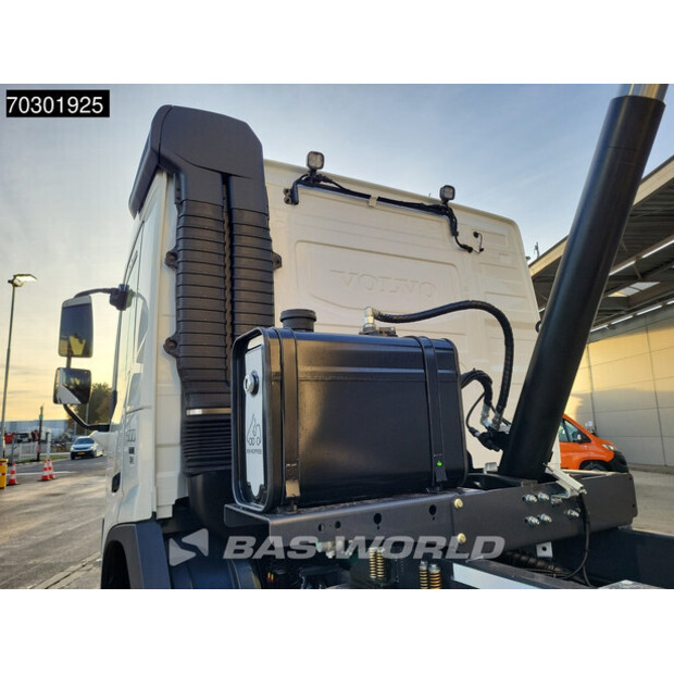 2025 فولفو FMX 500-43337923