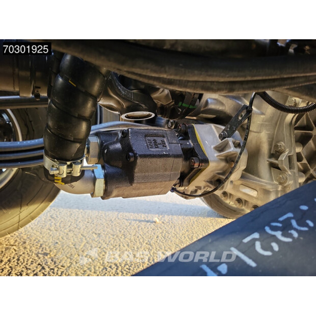 2025 فولفو FMX 500-43337925