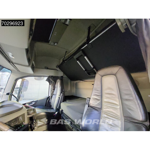 2016 فولفو FH 540-43338040