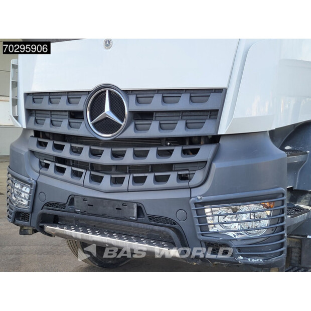 2019 Mercedes-Benz Arocs 2640-43338093