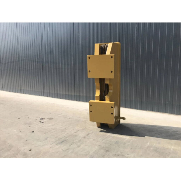 2025 كاتربيلر 12G-43338292