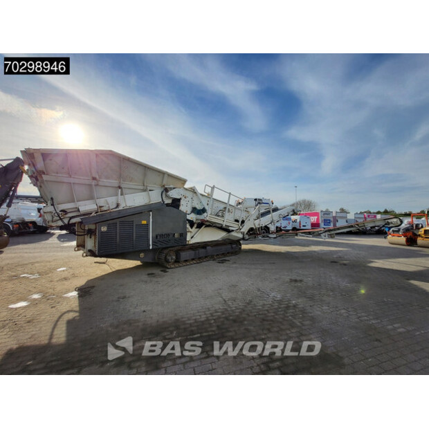 2011 كيستراك FRONTIER-43338350