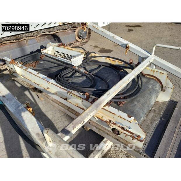 2011 كيستراك FRONTIER-43338365