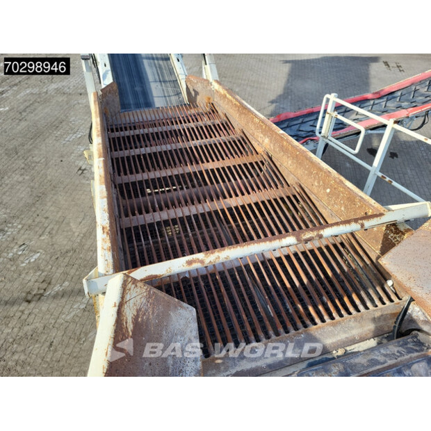 2011 كيستراك FRONTIER-43338385