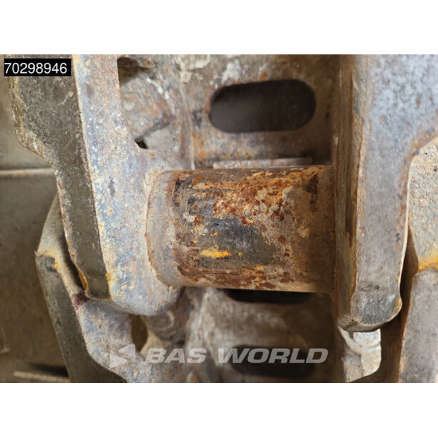 2011 كيستراك FRONTIER-43338390