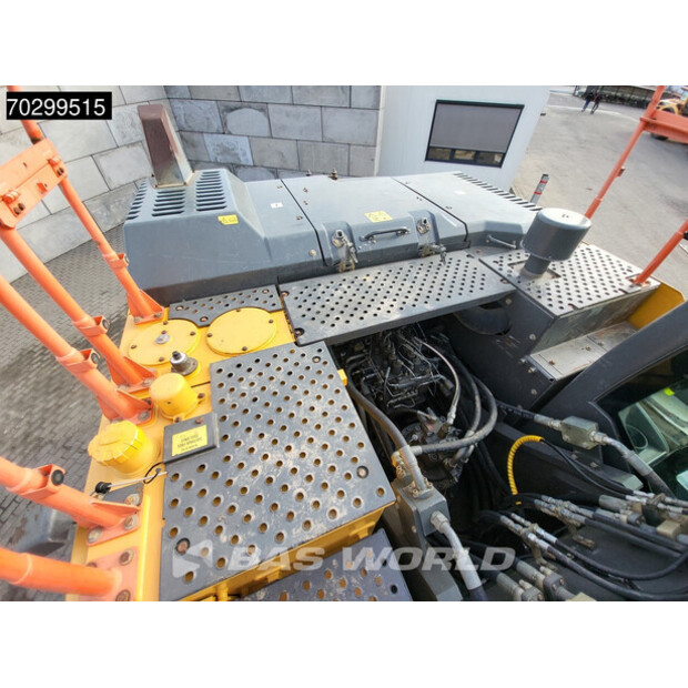 2017 Volvo EC300EL-43338424