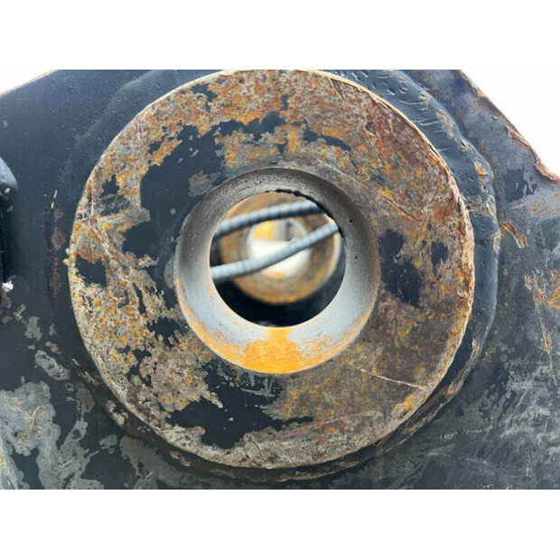 2011 كليب MEK KM70-43338997