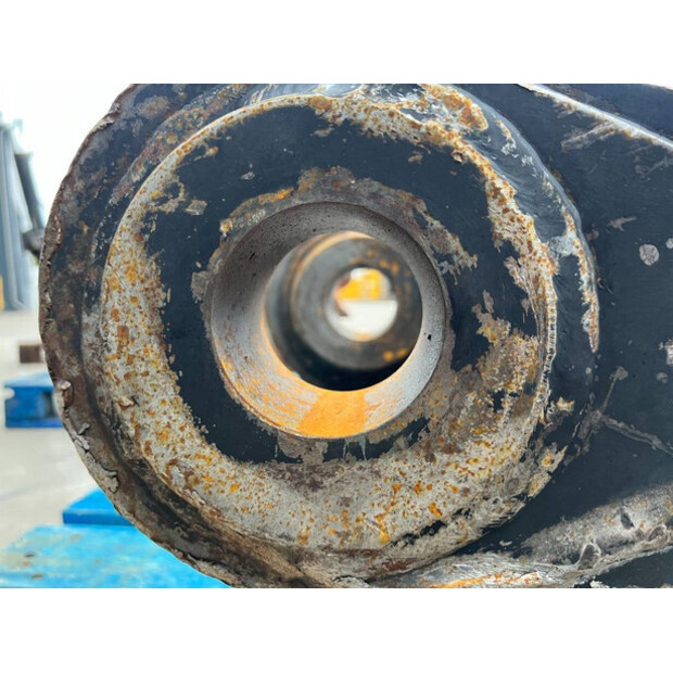 2011 كليب MEK KM70-43338998