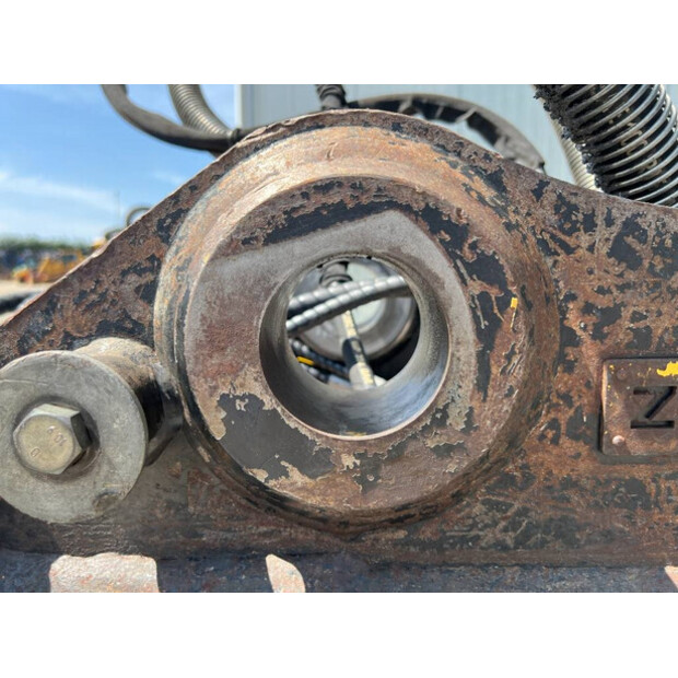 2017 OilQuick OQ70/55-43339292