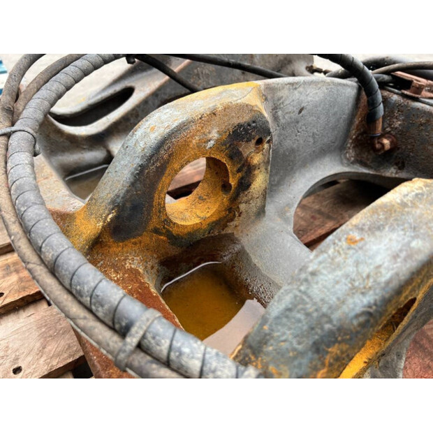 2023 Volvo L120F-43339525