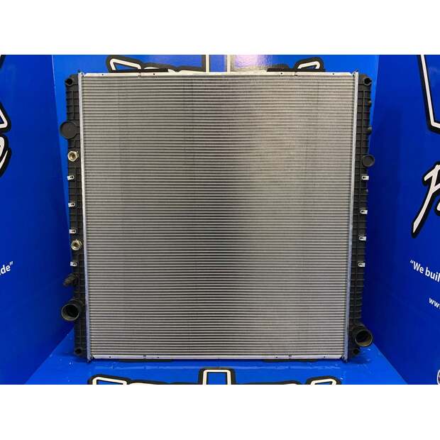 Radiator-PTR فريتلاينر مستعملة-43339942