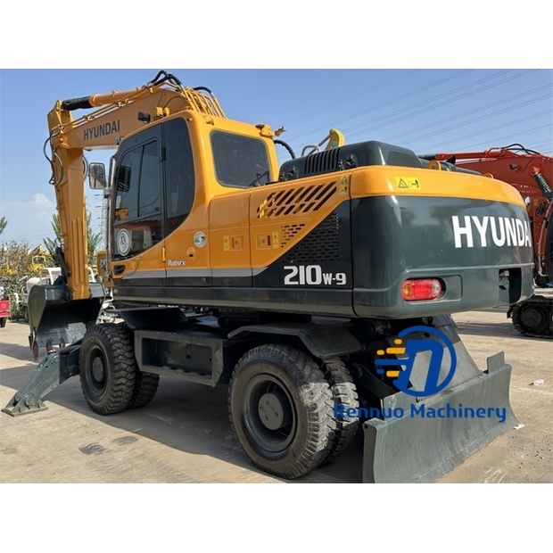 2024 هيونداي HY210W-43341129