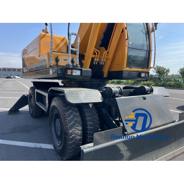 2024 هيونداي HY210W-43341133