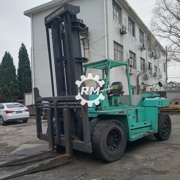 2018 MITSUBISHI FD150-43341138