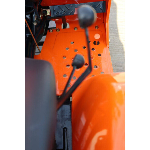 KUBOTA B1502DT-43341399