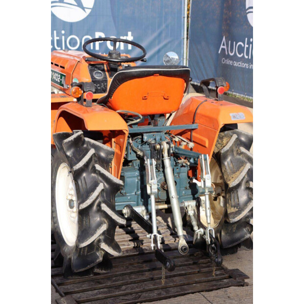 كوبوتا B1402DT-43341553