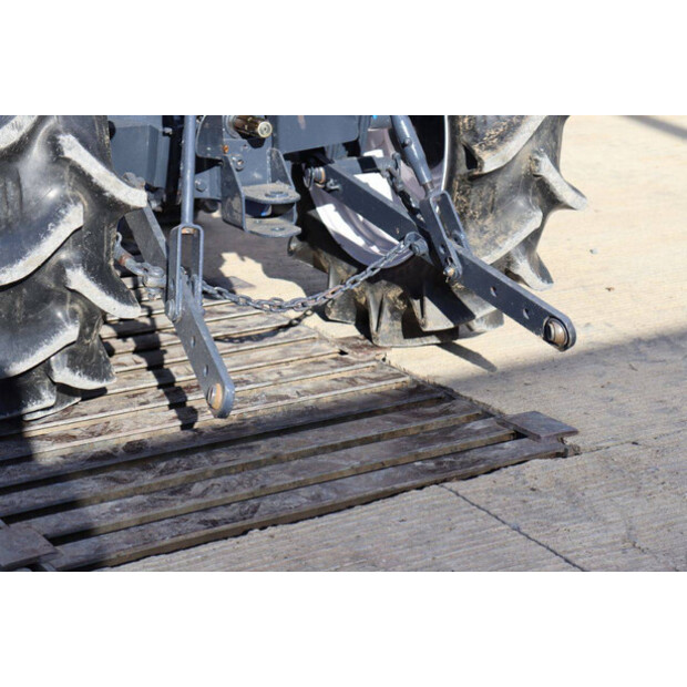 Iseki TU1700-43341600