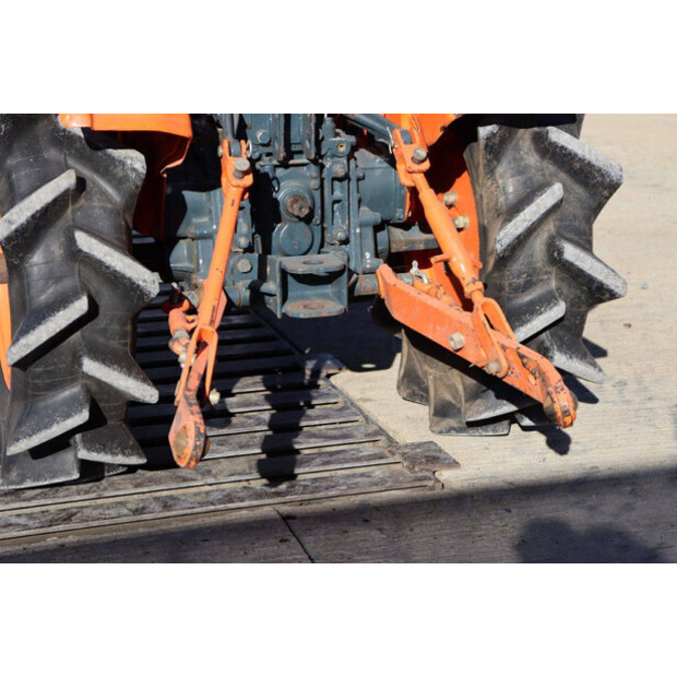 كوبوتا B5000-43341722