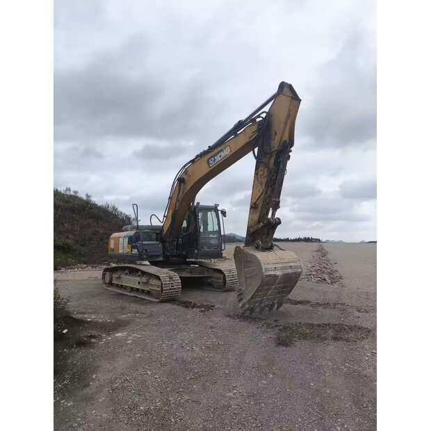 2021 اكس سي ام جي XE215DA-43341937