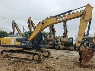 صورة ل حفارات مجنزرة 2021 اكس سي ام جي XE215DA