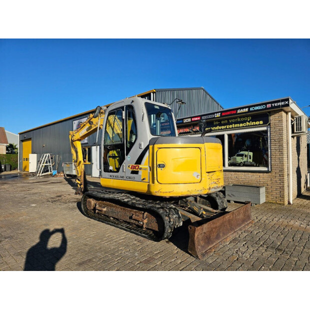 2008 نيو هولاند E80-43342673