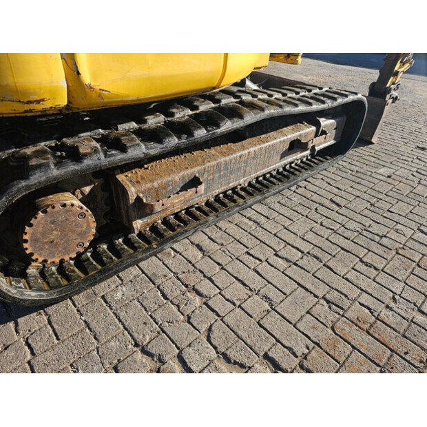 2008 نيو هولاند E80-43342693