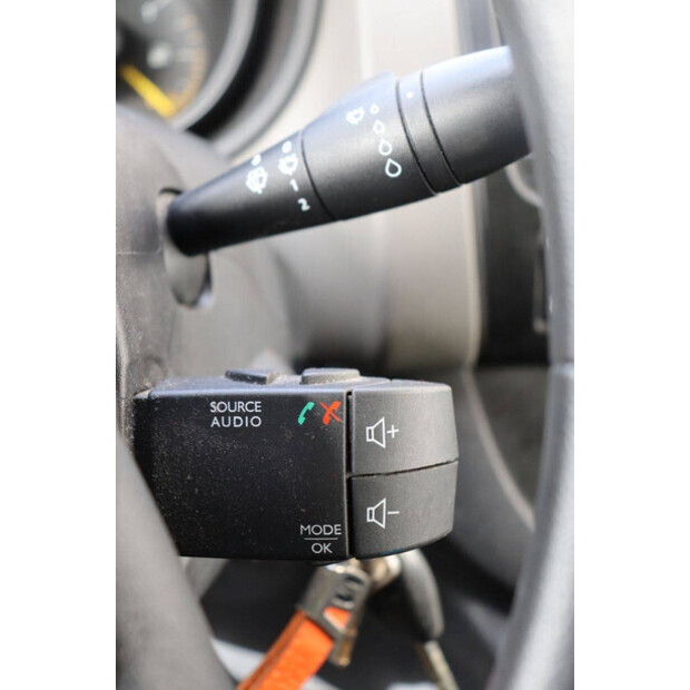 2015 رينو Trafic-43343142