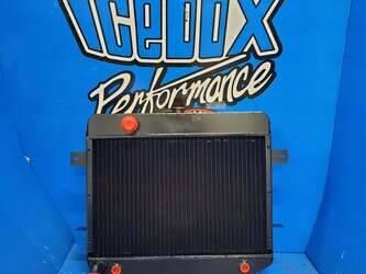 Image de PIÈCES DÉTACHÉES Radiator - Aluminum Clark Used