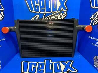 Image de PIÈCES DÉTACHÉES Charge Air Cooler Chevrolet / GMC Used