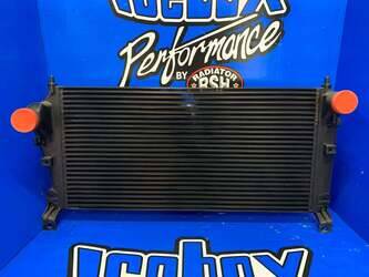 Image de Charge Air Cooler Chevrolet / GMC Used